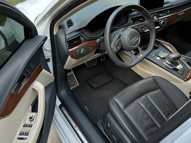 Ауди А4 2018 в Николаеве на Automoto.ua Белый Ауди А4, объемом двигателя 0 л и пробегом 75 тыс. км за 19300 $, фото 5 на Automoto.ua