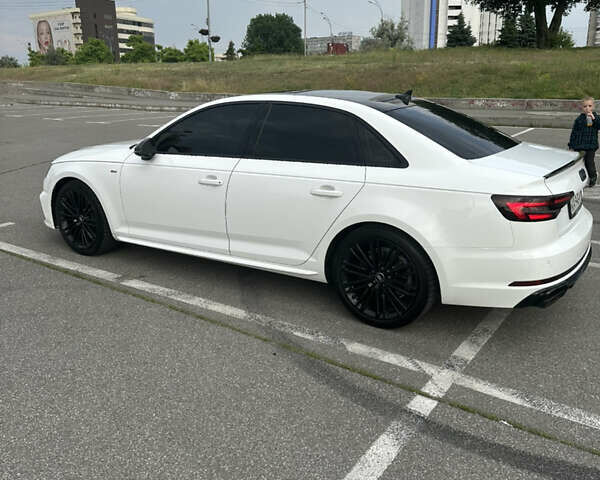 Ауди А4 2018 в Киеве на Automoto.ua Белый Ауди А4, объемом двигателя 2 л и пробегом 170 тыс. км за 19500 $, фото 8 на Automoto.ua
