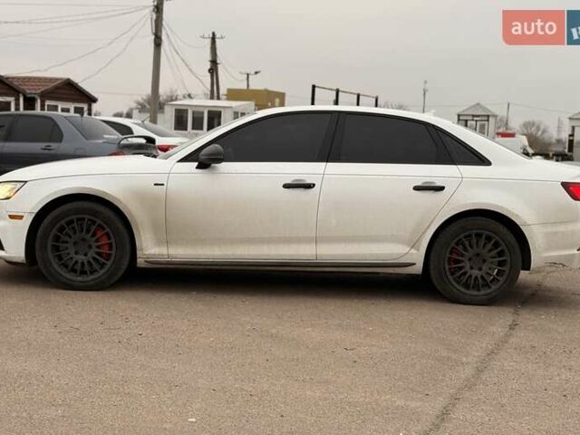 Белый Ауди А4, объемом двигателя 1.98 л и пробегом 102 тыс. км за 20500 $, фото 6 на Automoto.ua