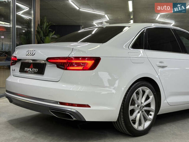 Ауді А4 2018 у Одесі на Automoto.ua Білий Ауді А4, об'ємом двигуна 1.98 л та пробігом 97 тис. км за 18900 $, фото 16 на Automoto.ua
