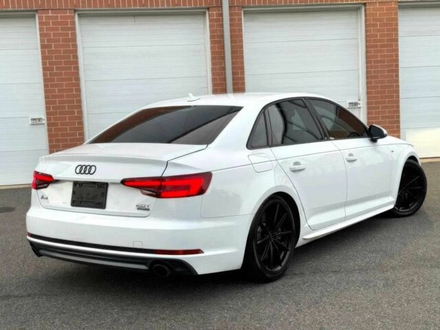 Белый Ауди А4, объемом двигателя 2 л и пробегом 35 тыс. км за 16500 $, фото 5 на Automoto.ua