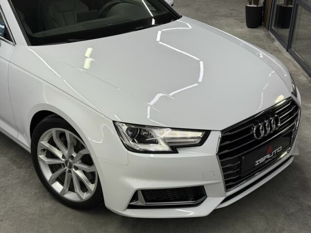 Белый Ауди А4, объемом двигателя 2 л и пробегом 97 тыс. км за 18900 $, фото 1 на Automoto.ua