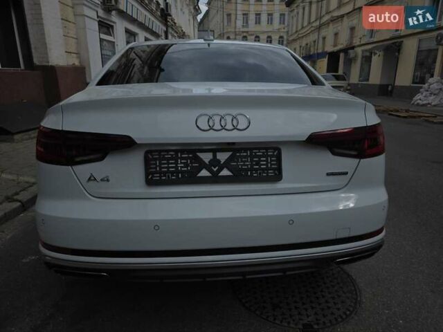 Белый Ауди А4, объемом двигателя 1.98 л и пробегом 40 тыс. км за 24500 $, фото 13 на Automoto.ua
