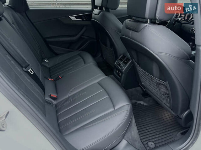 Білий Ауді А4, об'ємом двигуна 1.98 л та пробігом 130 тис. км за 27500 $, фото 8 на Automoto.ua
