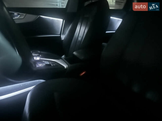 Белый Ауди А4, объемом двигателя 1.98 л и пробегом 127 тыс. км за 20900 $, фото 33 на Automoto.ua