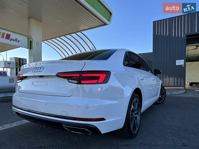 Белый Ауди А4, объемом двигателя 2 л и пробегом 122 тыс. км за 18650 $, фото 36 на Automoto.ua