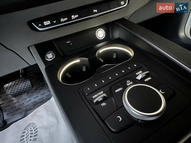 Белый Ауди А4, объемом двигателя 2 л и пробегом 122 тыс. км за 18650 $, фото 138 на Automoto.ua