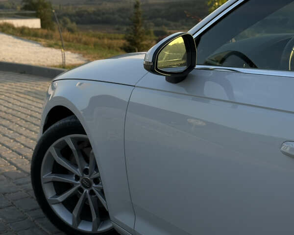 Білий Ауді А4, об'ємом двигуна 1.98 л та пробігом 98 тис. км за 18700 $, фото 7 на Automoto.ua