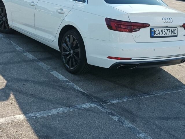Белый Ауди А4, объемом двигателя 2 л и пробегом 247 тыс. км за 19400 $, фото 4 на Automoto.ua