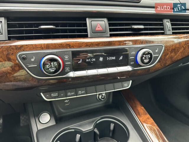 Білий Ауді А4, об'ємом двигуна 2 л та пробігом 96 тис. км за 20500 $, фото 19 на Automoto.ua