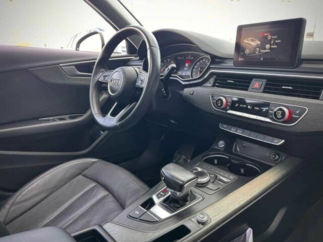 Белый Ауди А4, объемом двигателя 2 л и пробегом 31 тыс. км за 12700 $, фото 9 на Automoto.ua