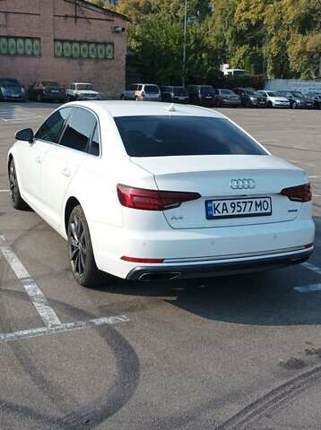 Белый Ауди А4, объемом двигателя 1.98 л и пробегом 145 тыс. км за 19999 $, фото 2 на Automoto.ua