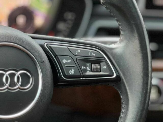 Белый Ауди А4, объемом двигателя 2 л и пробегом 38 тыс. км за 10900 $, фото 12 на Automoto.ua