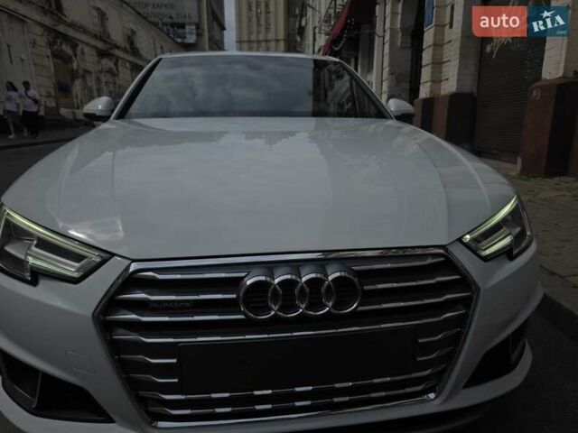 Белый Ауди А4, объемом двигателя 1.98 л и пробегом 40 тыс. км за 24500 $, фото 2 на Automoto.ua