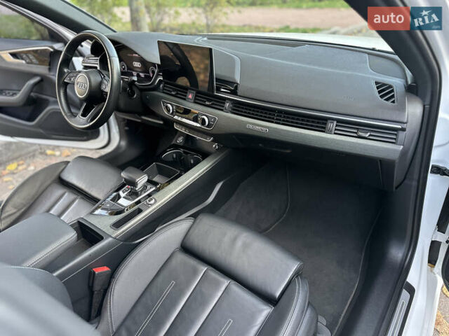 Белый Ауди А4, объемом двигателя 1.98 л и пробегом 63 тыс. км за 25800 $, фото 41 на Automoto.ua