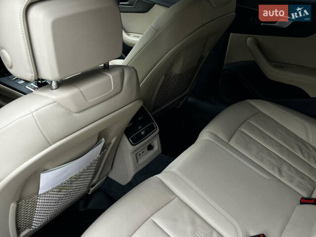 Белый Ауди А4, объемом двигателя 1.98 л и пробегом 101 тыс. км за 23000 $, фото 34 на Automoto.ua