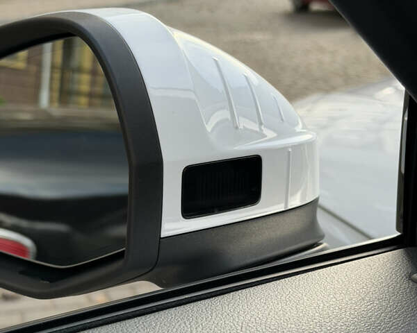 Білий Ауді А4, об'ємом двигуна 2 л та пробігом 102 тис. км за 21800 $, фото 28 на Automoto.ua