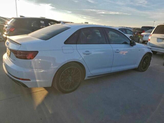 Белый Ауди А4, объемом двигателя 2 л и пробегом 75 тыс. км за 5200 $, фото 2 на Automoto.ua