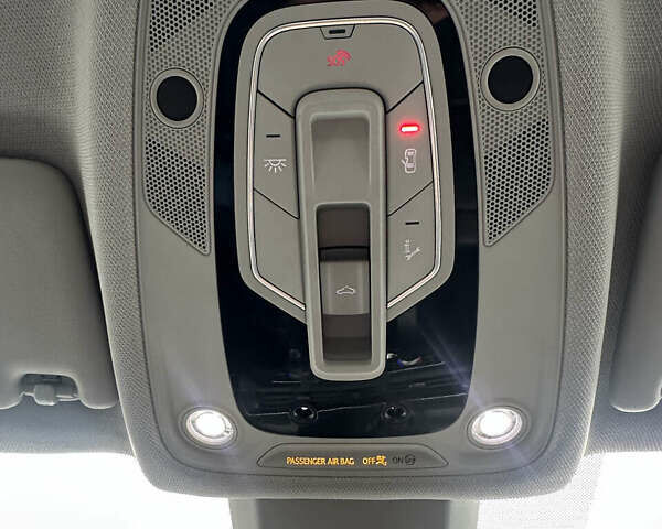 Ауді А4 2019 у Буче на Automoto.ua Білий Ауді А4, об'ємом двигуна 1.98 л та пробігом 85 тис. км за 18700 $, фото 50 на Automoto.ua