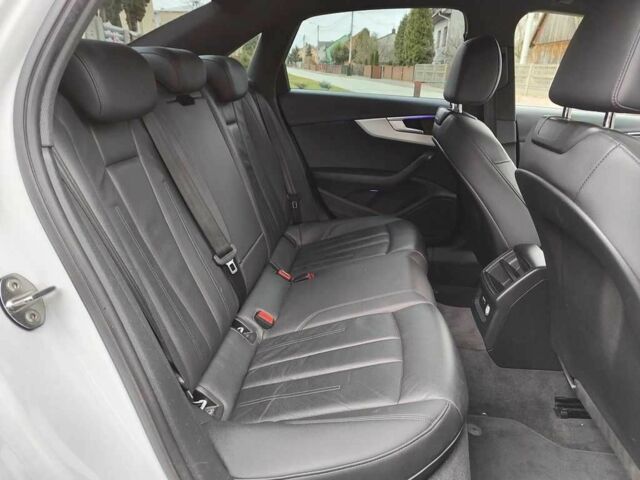 Белый Ауди А4, объемом двигателя 2 л и пробегом 80 тыс. км за 11200 $, фото 18 на Automoto.ua