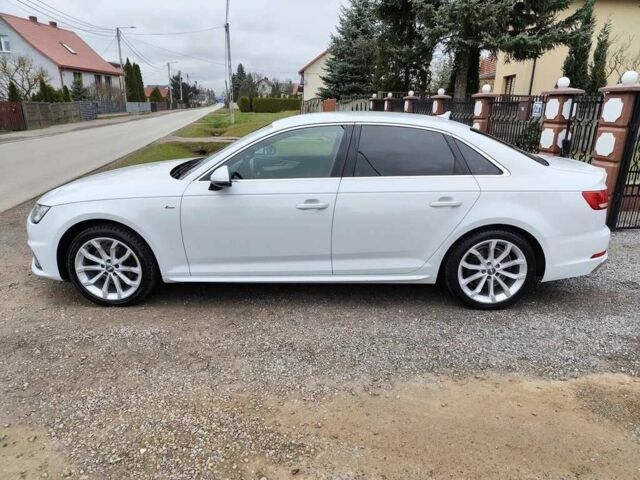 Белый Ауди А4, объемом двигателя 2 л и пробегом 80 тыс. км за 11200 $, фото 1 на Automoto.ua