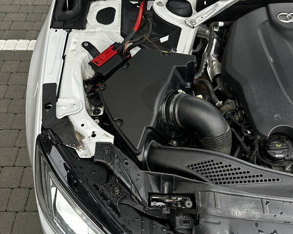 Белый Ауди А4, объемом двигателя 1.98 л и пробегом 127 тыс. км за 20900 $, фото 41 на Automoto.ua