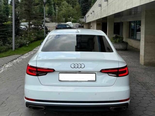 Білий Ауді А4, об'ємом двигуна 2 л та пробігом 90 тис. км за 16000 $, фото 5 на Automoto.ua