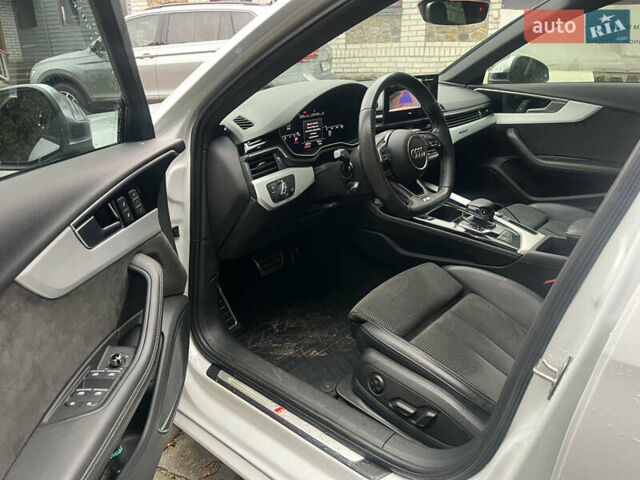 Белый Ауди А4, объемом двигателя 1.98 л и пробегом 42 тыс. км за 29000 $, фото 14 на Automoto.ua
