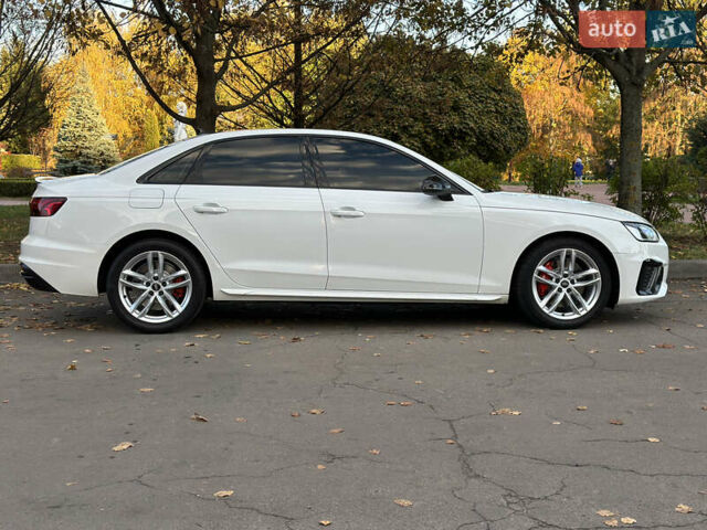 Белый Ауди А4, объемом двигателя 1.98 л и пробегом 63 тыс. км за 25800 $, фото 36 на Automoto.ua