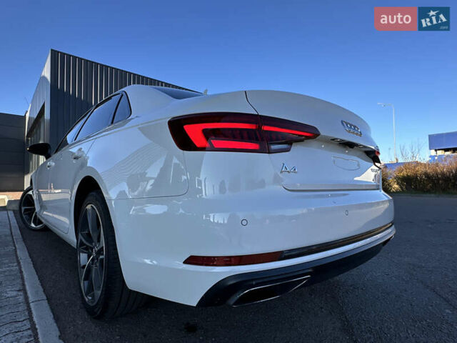 Белый Ауди А4, объемом двигателя 2 л и пробегом 122 тыс. км за 18650 $, фото 24 на Automoto.ua