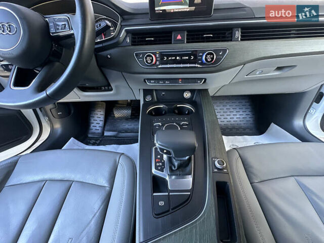 Белый Ауди А4, объемом двигателя 2 л и пробегом 122 тыс. км за 18650 $, фото 121 на Automoto.ua