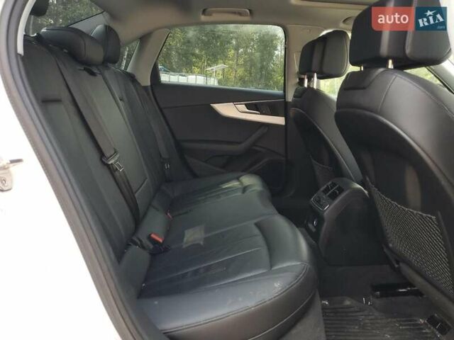 Білий Ауді А4, об'ємом двигуна 1.98 л та пробігом 111 тис. км за 5700 $, фото 9 на Automoto.ua