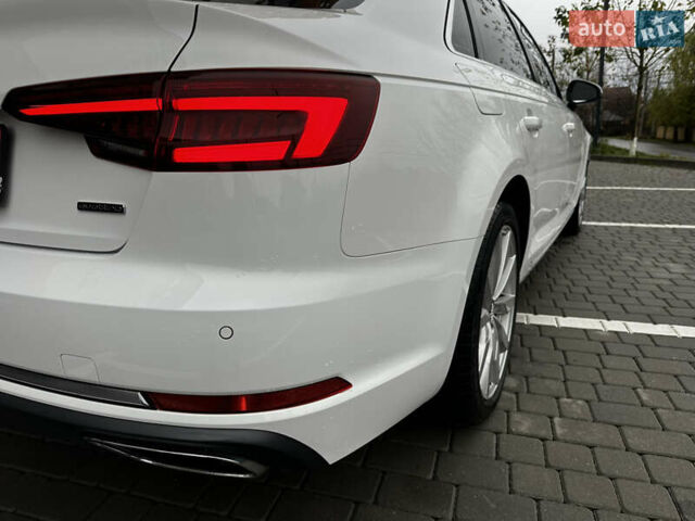 Белый Ауди А4, объемом двигателя 1.98 л и пробегом 127 тыс. км за 20900 $, фото 11 на Automoto.ua