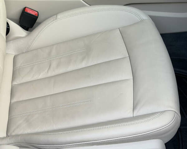 Білий Ауді А4, об'ємом двигуна 2 л та пробігом 102 тис. км за 21800 $, фото 15 на Automoto.ua