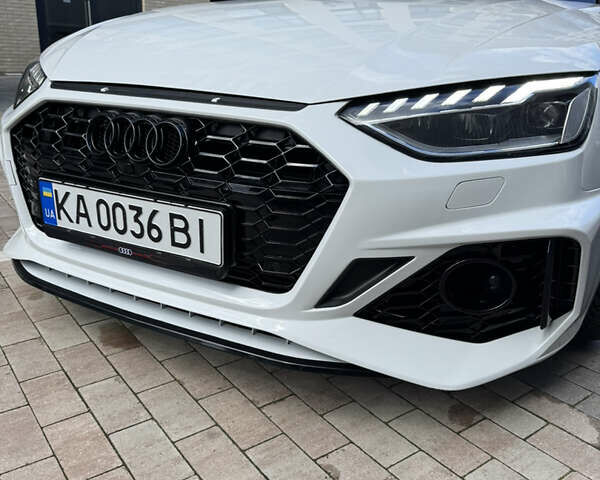 Белый Ауди А4, объемом двигателя 1.98 л и пробегом 111 тыс. км за 28500 $, фото 1 на Automoto.ua
