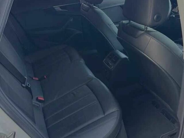 Білий Ауді А4, об'ємом двигуна 2 л та пробігом 90 тис. км за 16000 $, фото 10 на Automoto.ua