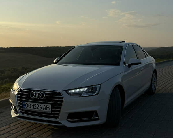 Білий Ауді А4, об'ємом двигуна 1.98 л та пробігом 98 тис. км за 18700 $, фото 1 на Automoto.ua