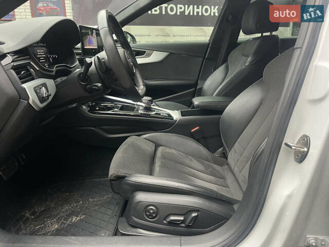 Белый Ауди А4, объемом двигателя 1.98 л и пробегом 42 тыс. км за 29000 $, фото 19 на Automoto.ua