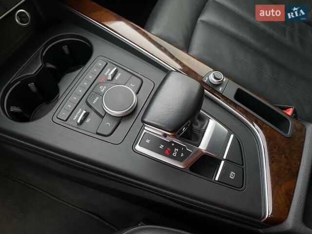 Белый Ауди А4, объемом двигателя 1.98 л и пробегом 61 тыс. км за 16600 $, фото 18 на Automoto.ua