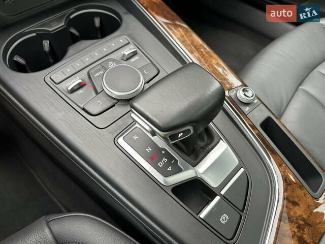 Білий Ауді А4, об'ємом двигуна 2 л та пробігом 96 тис. км за 20500 $, фото 21 на Automoto.ua