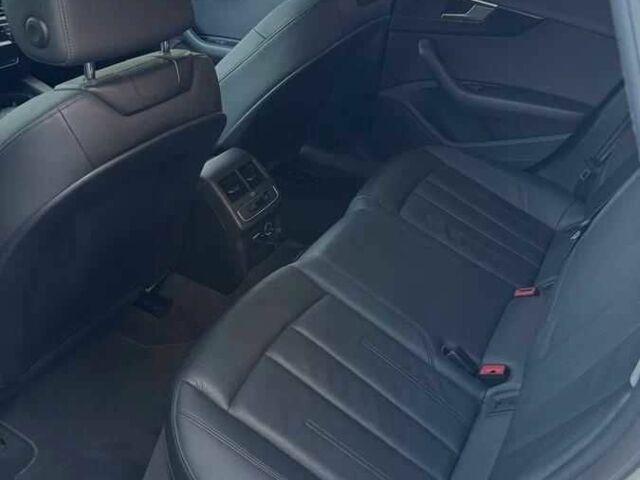 Білий Ауді А4, об'ємом двигуна 2 л та пробігом 90 тис. км за 16000 $, фото 11 на Automoto.ua