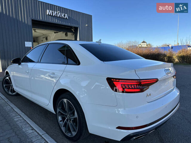 Белый Ауди А4, объемом двигателя 2 л и пробегом 122 тыс. км за 18650 $, фото 23 на Automoto.ua