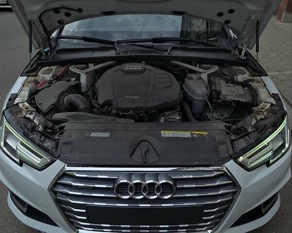 Белый Ауди А4, объемом двигателя 1.98 л и пробегом 40 тыс. км за 24500 $, фото 18 на Automoto.ua