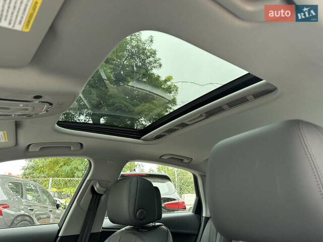 Білий Ауді А4, об'ємом двигуна 2 л та пробігом 96 тис. км за 20500 $, фото 16 на Automoto.ua