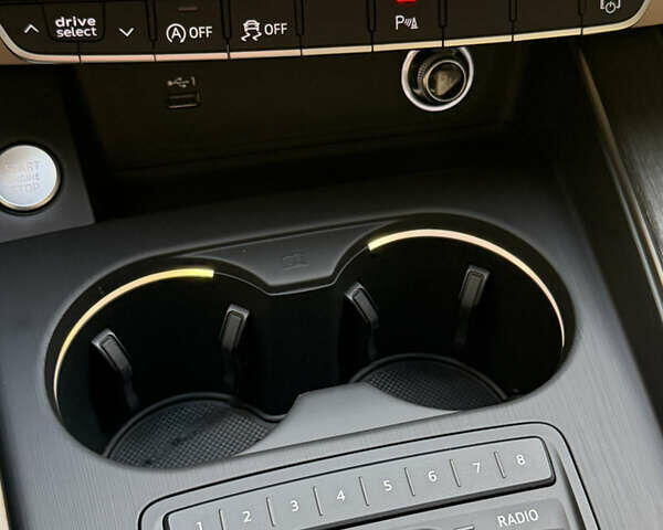 Білий Ауді А4, об'ємом двигуна 2 л та пробігом 102 тис. км за 21800 $, фото 26 на Automoto.ua