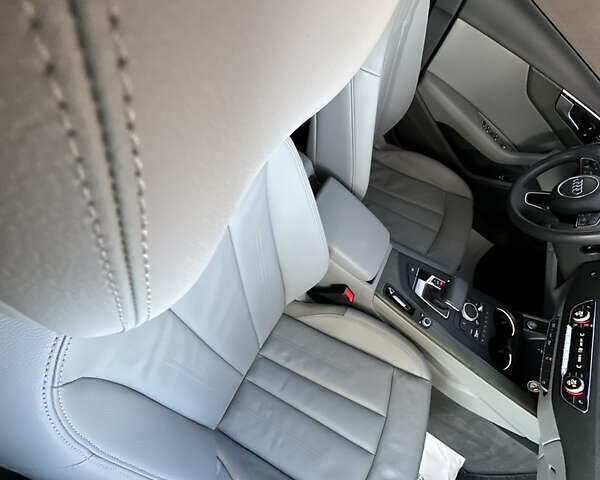 Белый Ауди А4, объемом двигателя 2 л и пробегом 122 тыс. км за 18650 $, фото 104 на Automoto.ua