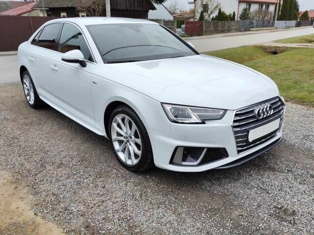 Белый Ауди А4, объемом двигателя 2 л и пробегом 80 тыс. км за 11200 $, фото 6 на Automoto.ua