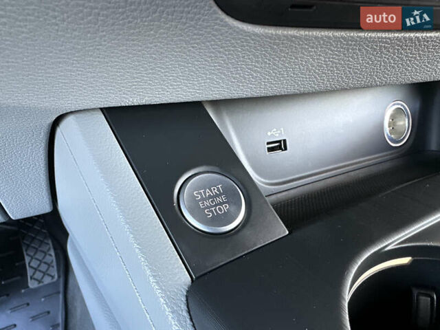 Белый Ауди А4, объемом двигателя 2 л и пробегом 122 тыс. км за 18650 $, фото 67 на Automoto.ua