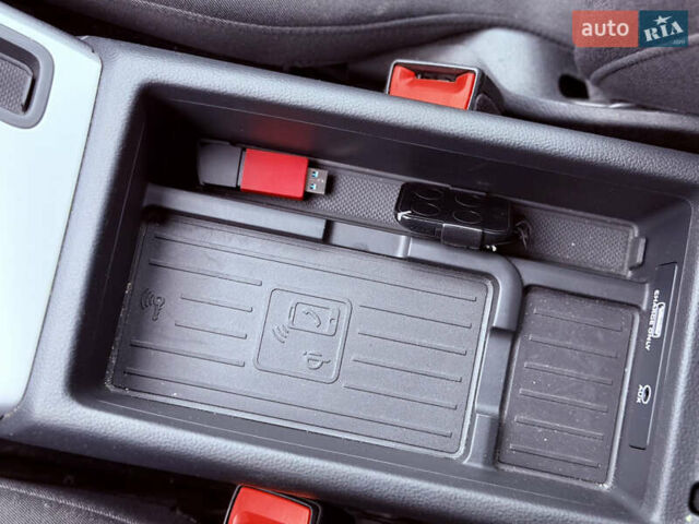 Белый Ауди А4, объемом двигателя 1.97 л и пробегом 92 тыс. км за 24000 $, фото 17 на Automoto.ua