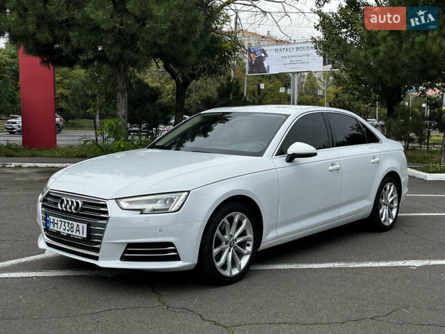 Белый Ауди А4, объемом двигателя 1.98 л и пробегом 101 тыс. км за 23000 $, фото 7 на Automoto.ua
